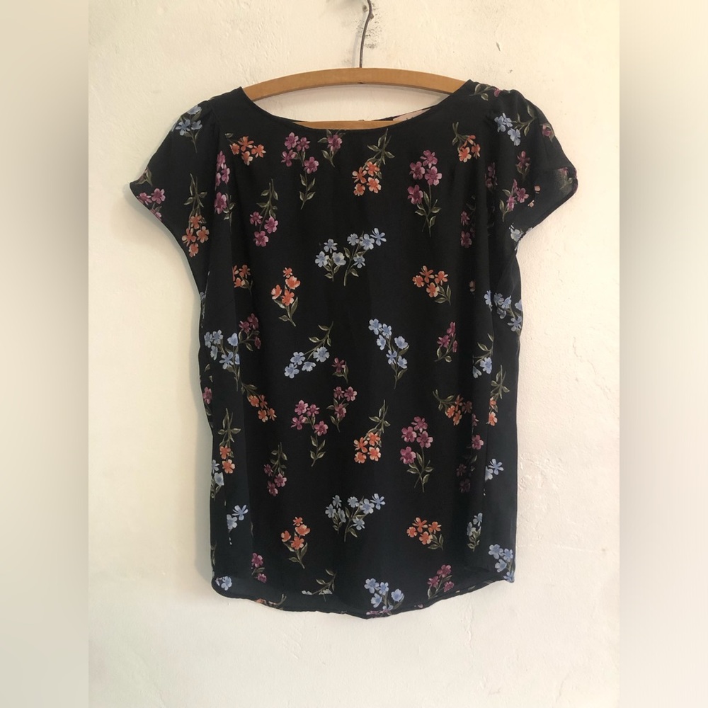 Philosophy Republic Blouse Size S Flutter Short Sleeve Black Floral Bloomcore
